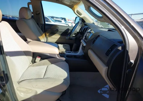 2007 Toyota Tundra Sr5 5.7L V8 из США, поврежденный, VIN 5TBEV54147S456820